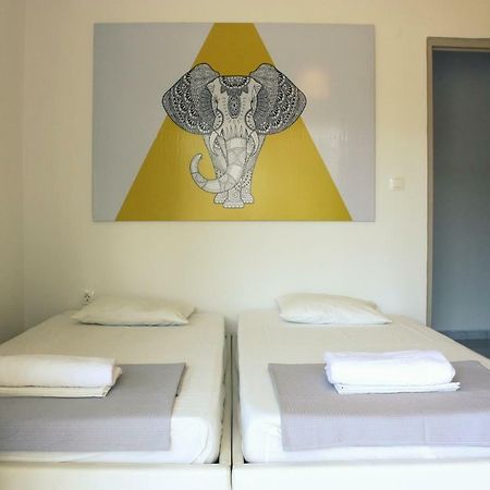 Nei Epivates Rental Rooms 50M From The Beach 尼奥伊皮瓦太 外观 照片