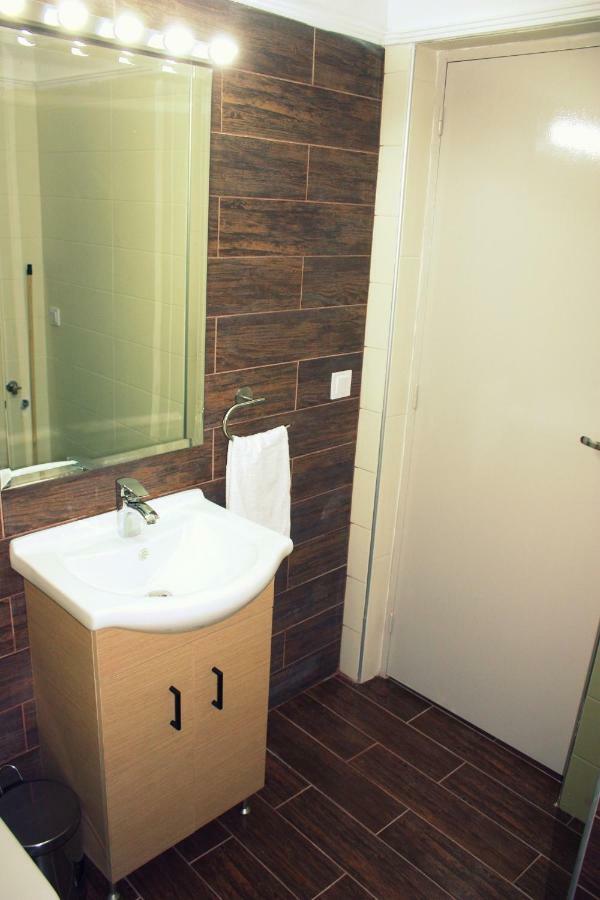 Nei Epivates Rental Rooms 50M From The Beach 尼奥伊皮瓦太 外观 照片