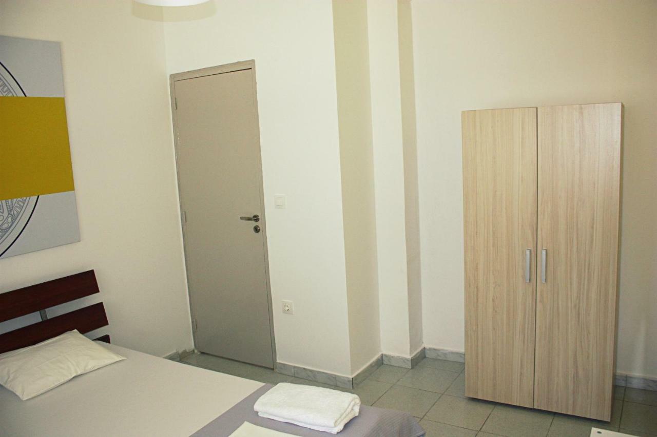 Nei Epivates Rental Rooms 50M From The Beach 尼奥伊皮瓦太 外观 照片