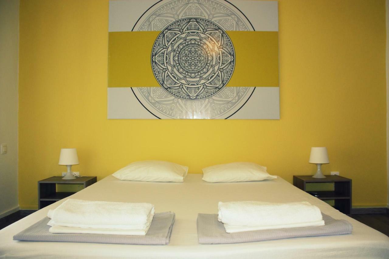 Nei Epivates Rental Rooms 50M From The Beach 尼奥伊皮瓦太 外观 照片