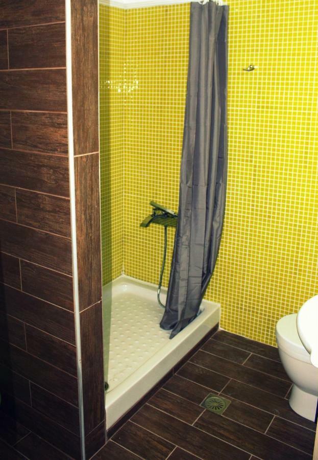 Nei Epivates Rental Rooms 50M From The Beach 尼奥伊皮瓦太 外观 照片