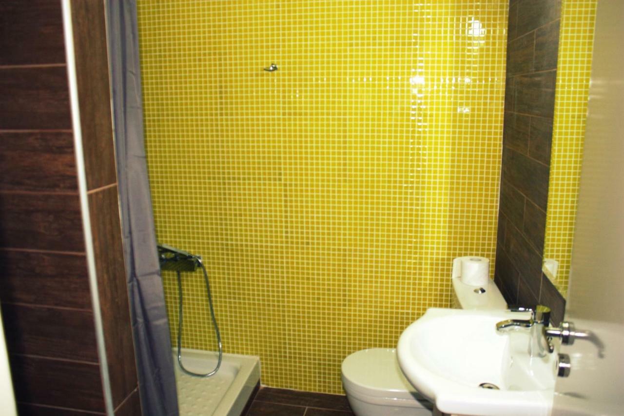 Nei Epivates Rental Rooms 50M From The Beach 尼奥伊皮瓦太 外观 照片